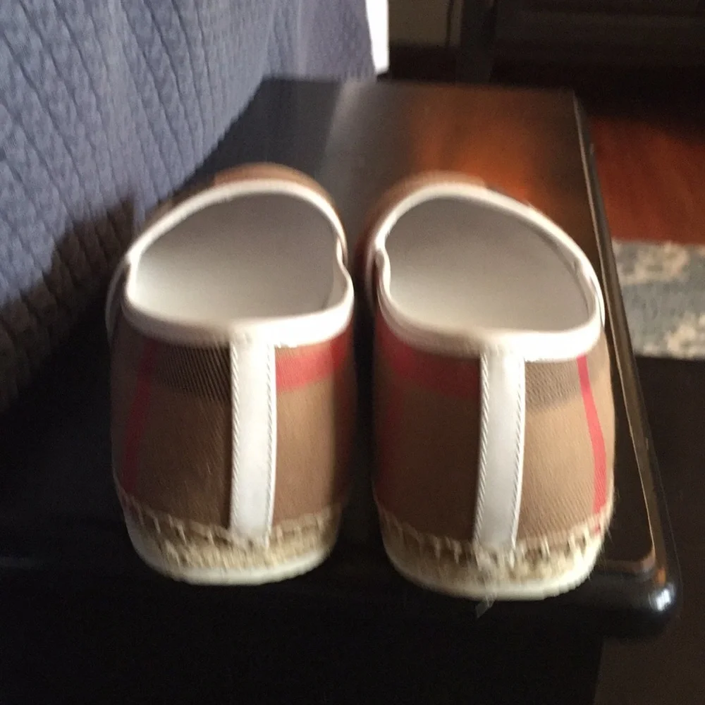 Burberry flat espadrilles - Picture 6 of 7